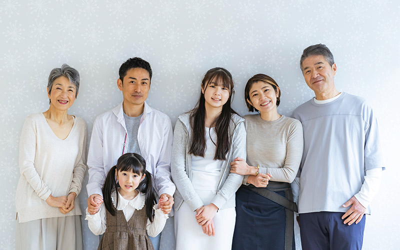 ご家族で相談するイメージ